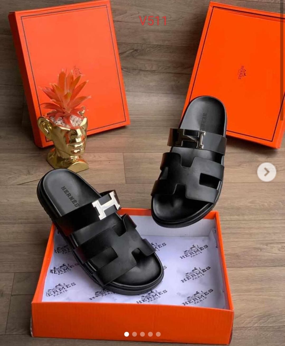 HERMÈS Sandals