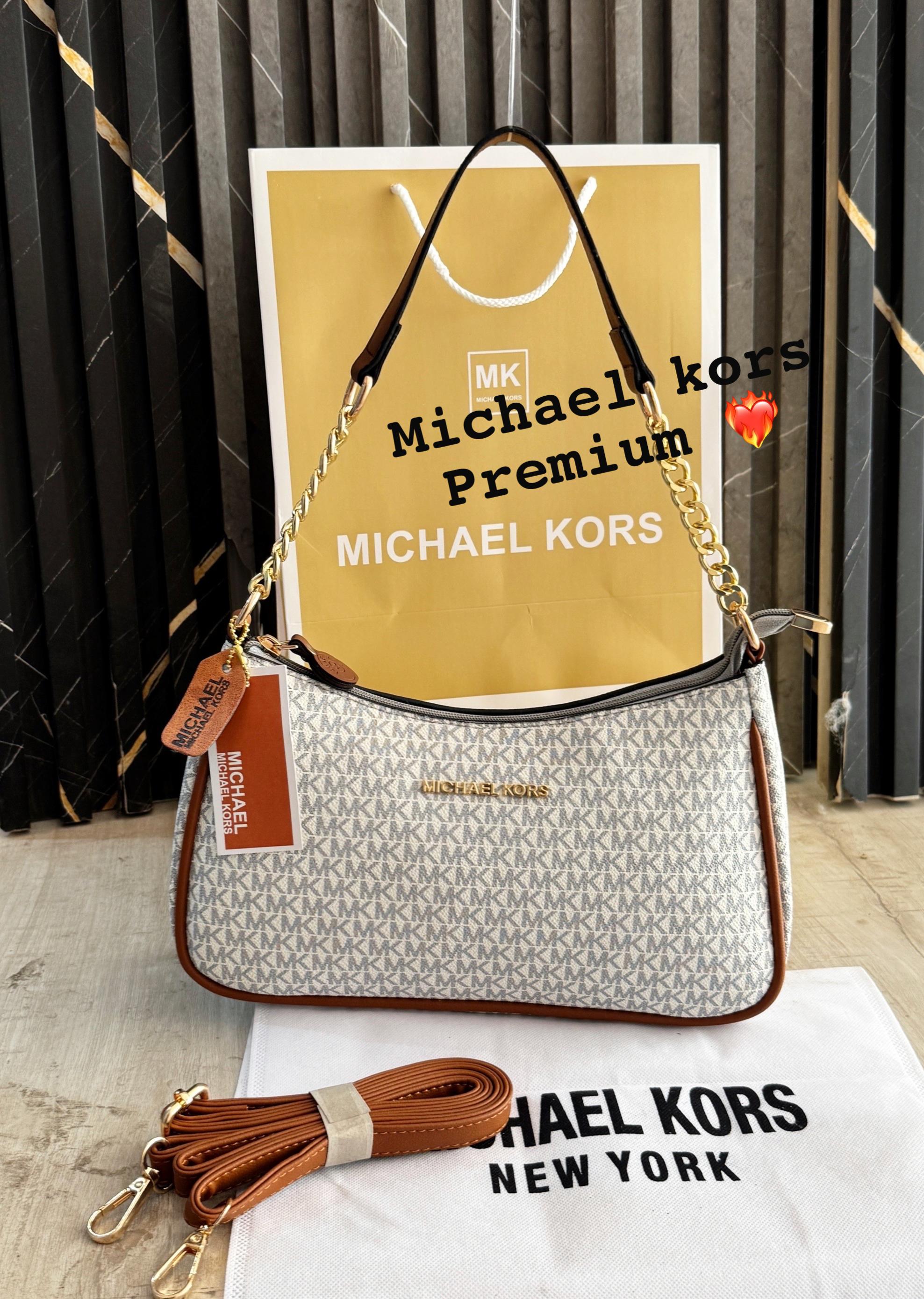 MICHAEL KORS Hanging Purse