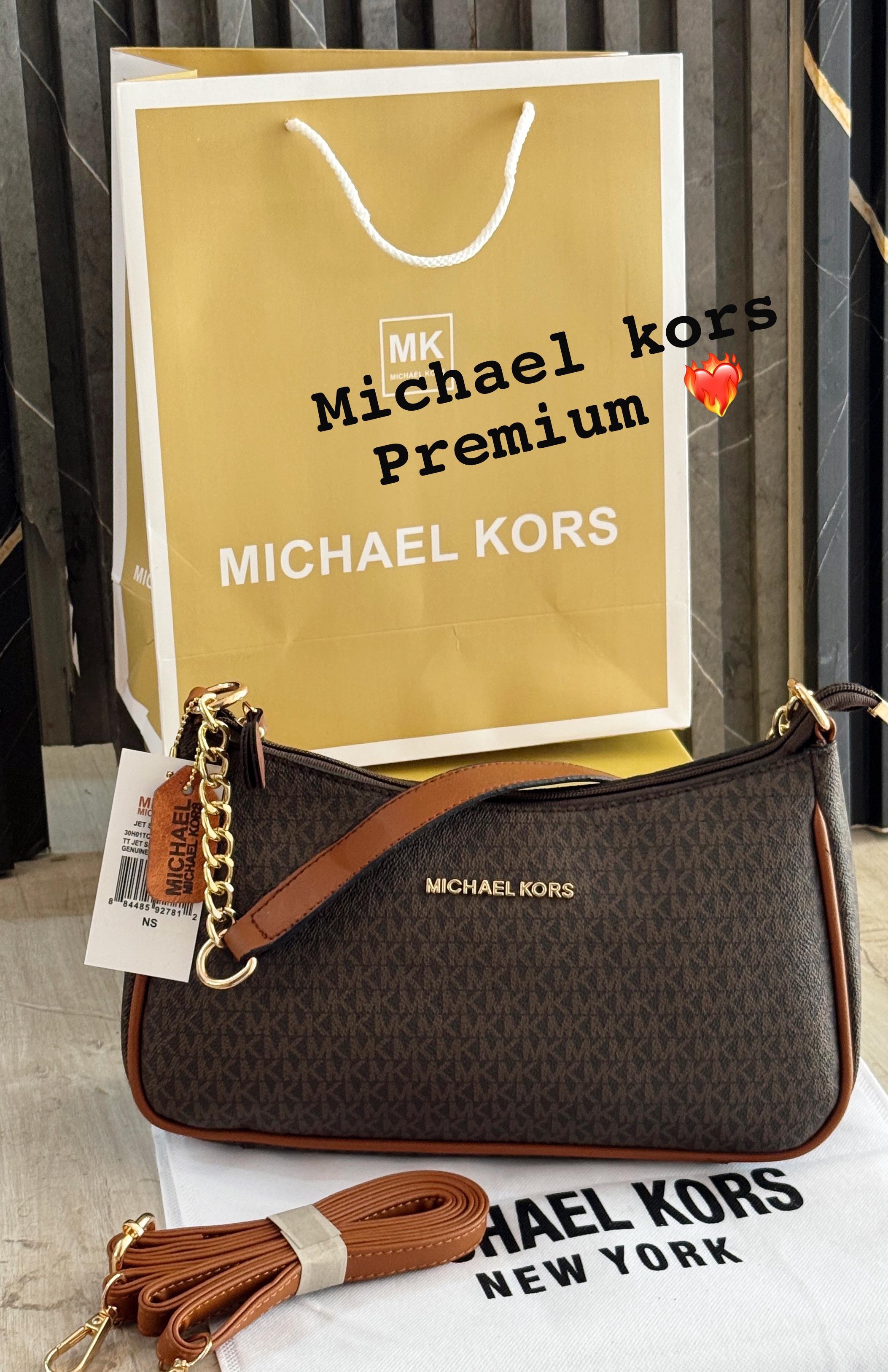 MICHAEL KORS Hanging Purse