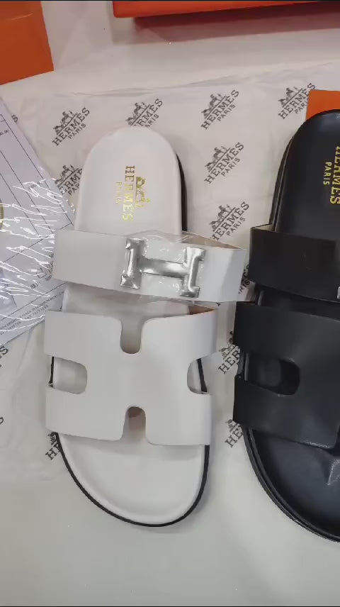 HERMÈS Sandals