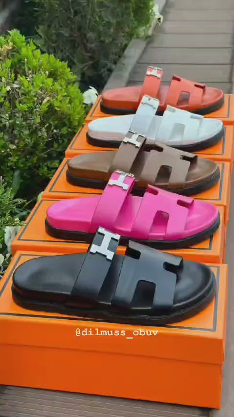 HERMÈS Sandals